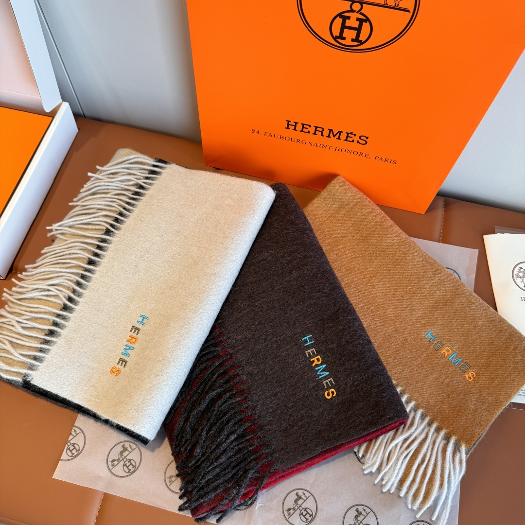 Hermes 에르메스 여성 캐시미어 머플러 목도리