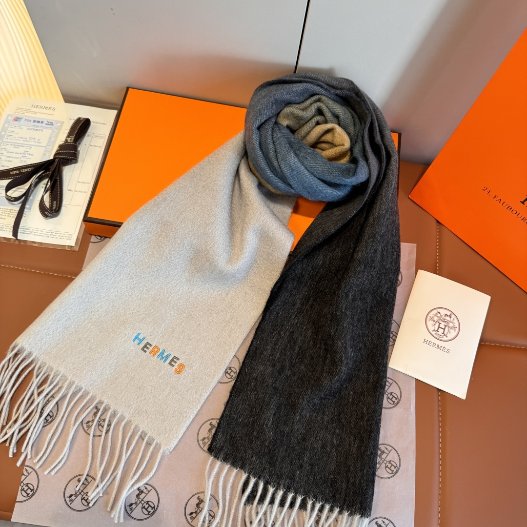 Hermes 에르메스 여성 캐시미어 머플러 목도리