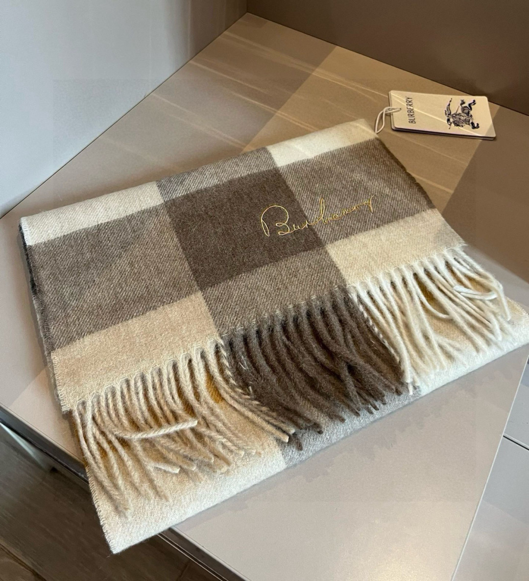 Burberry 버버리 고급 캐시미어 체크 머플러 목도리
