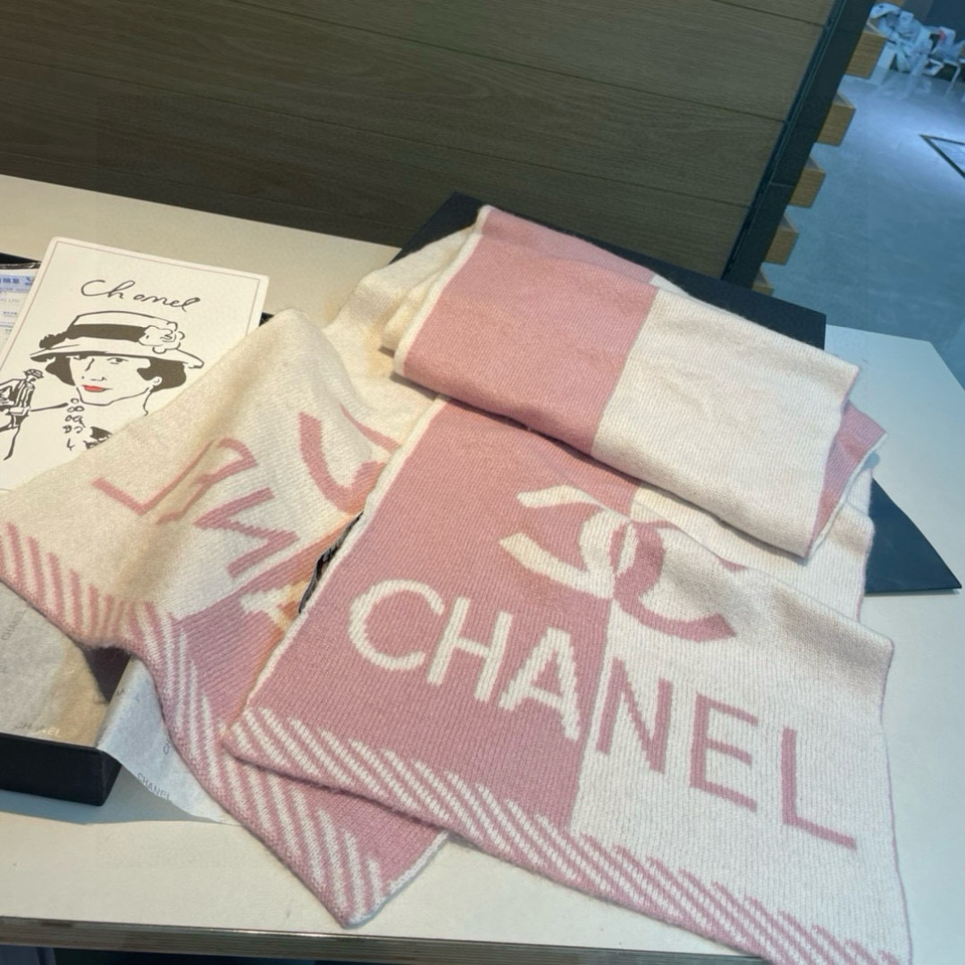 Chanel 샤넬 24B 니트 머플러 목도리