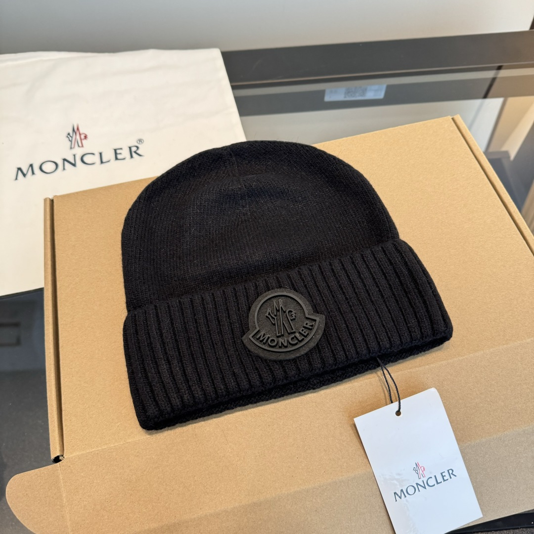 Moncler 몽클레어 몽클레르 니트 비니 모자