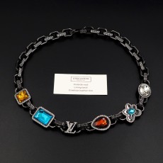 LV Paracise Stone 시리즈 목걸이 악세사리