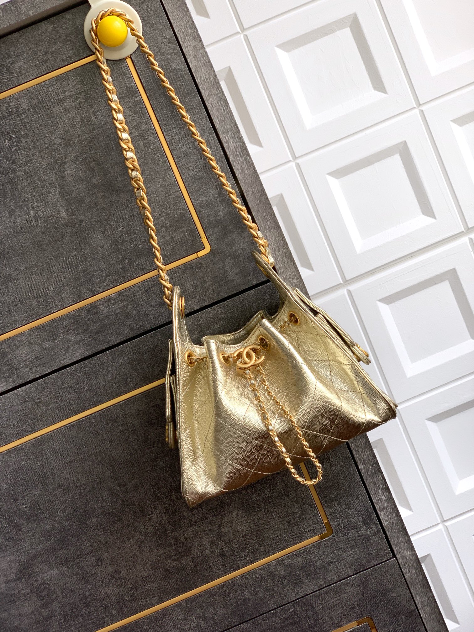 CHANEL 샤넬 미니 Mimi 호보 백 (26C) 가방