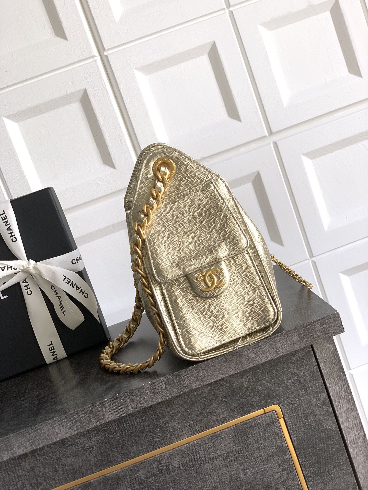 CHANEL 샤넬 미니 Mimi 호보 백 (26C) 가방