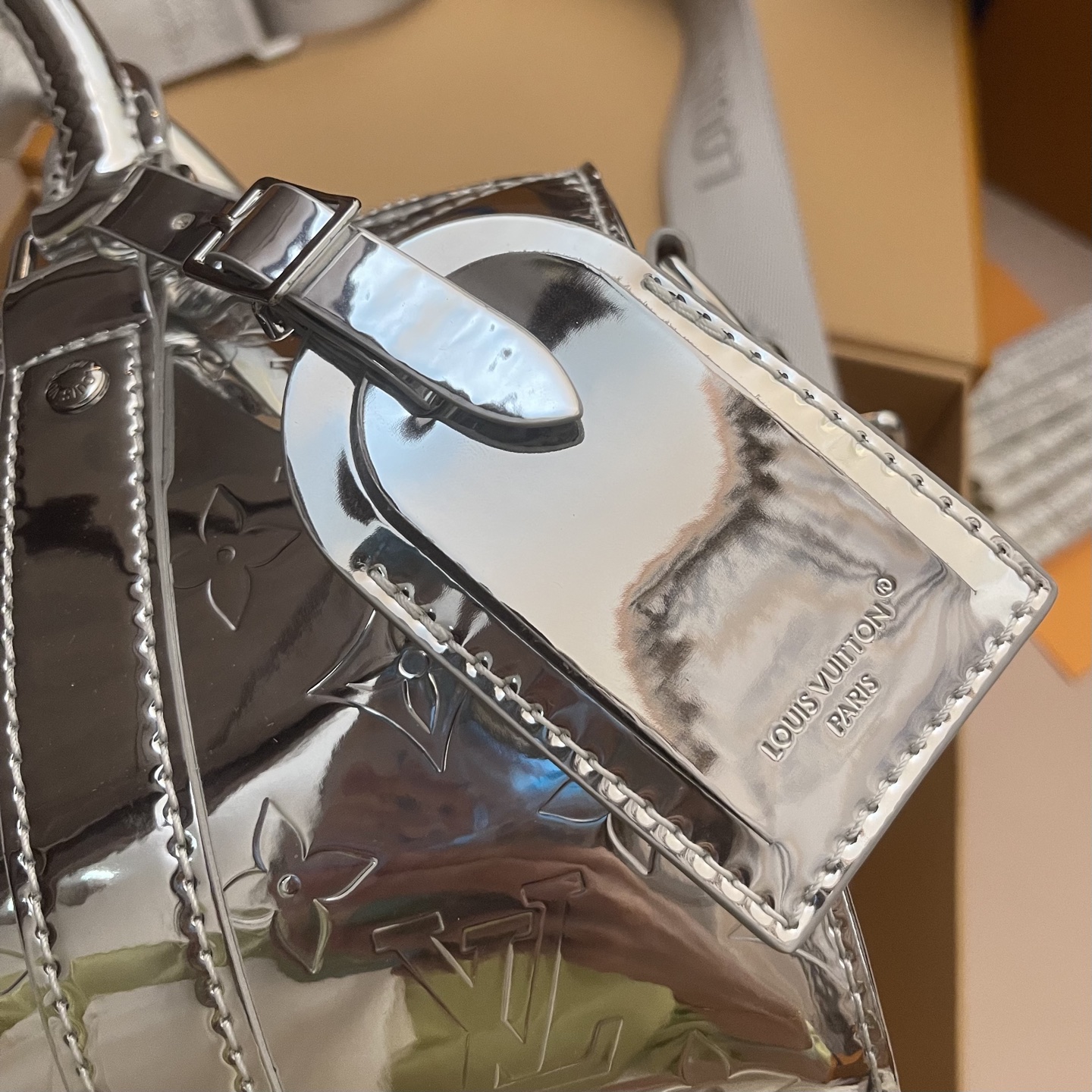 LV M26903 Keepall Bandoulière 25 루이비통 키폴 반둘리에 핸드백 가방