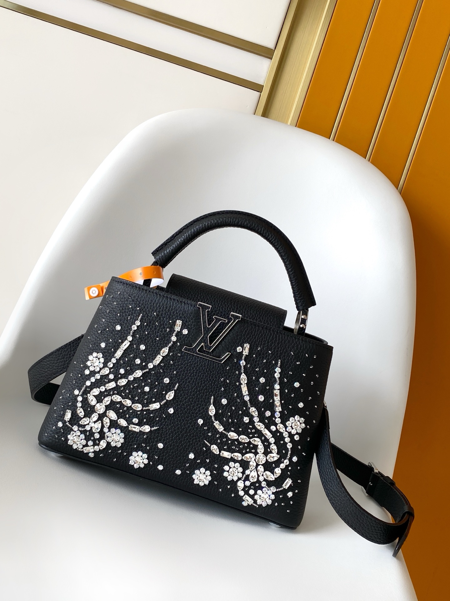 LV Capucines BB- Handbags 루이비통 카퓌신 핸드백 숄더백 토트백 가방