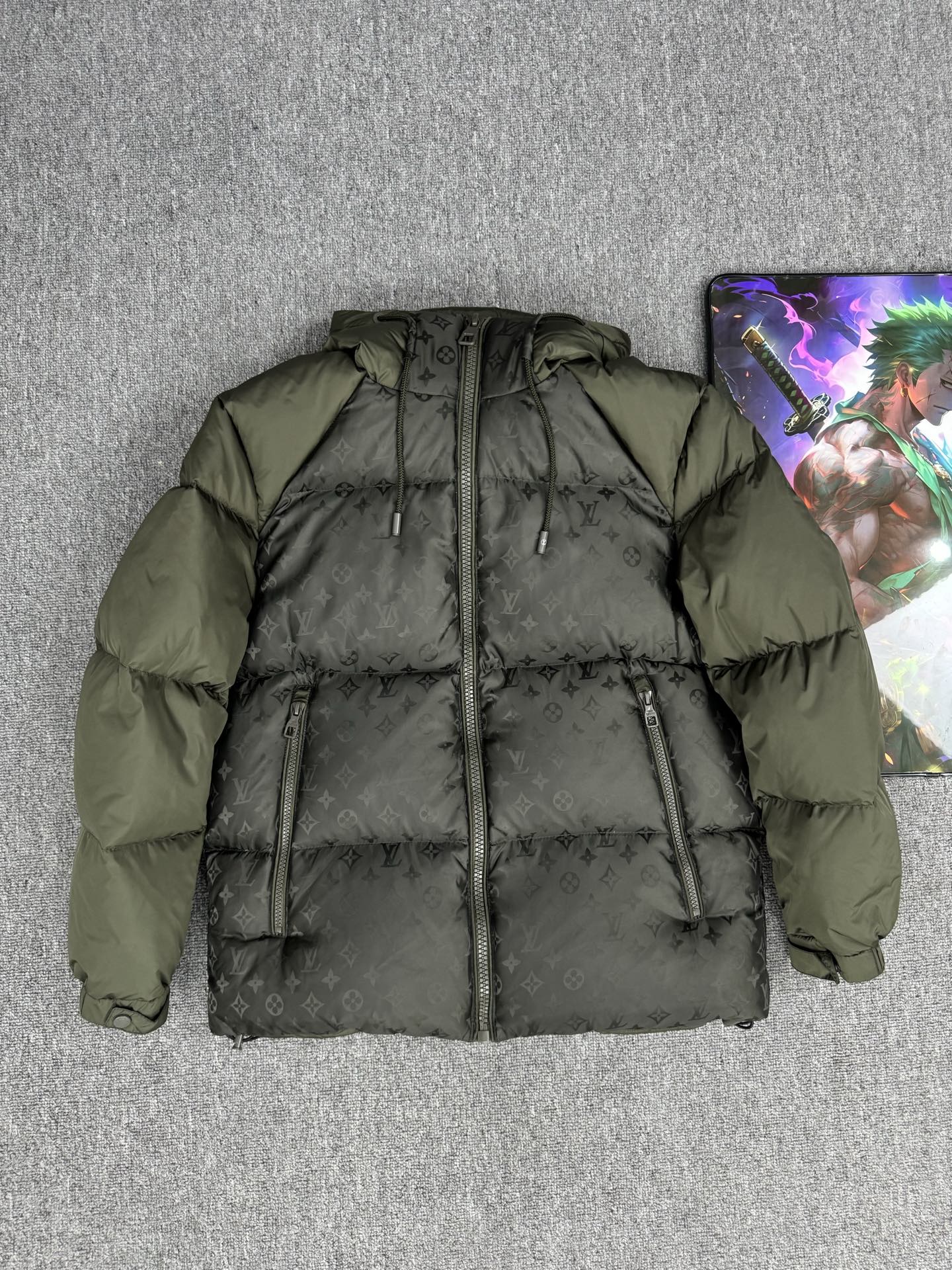 LV 루이비통 후드 다운 패딩 점퍼 자켓 재킷 의류