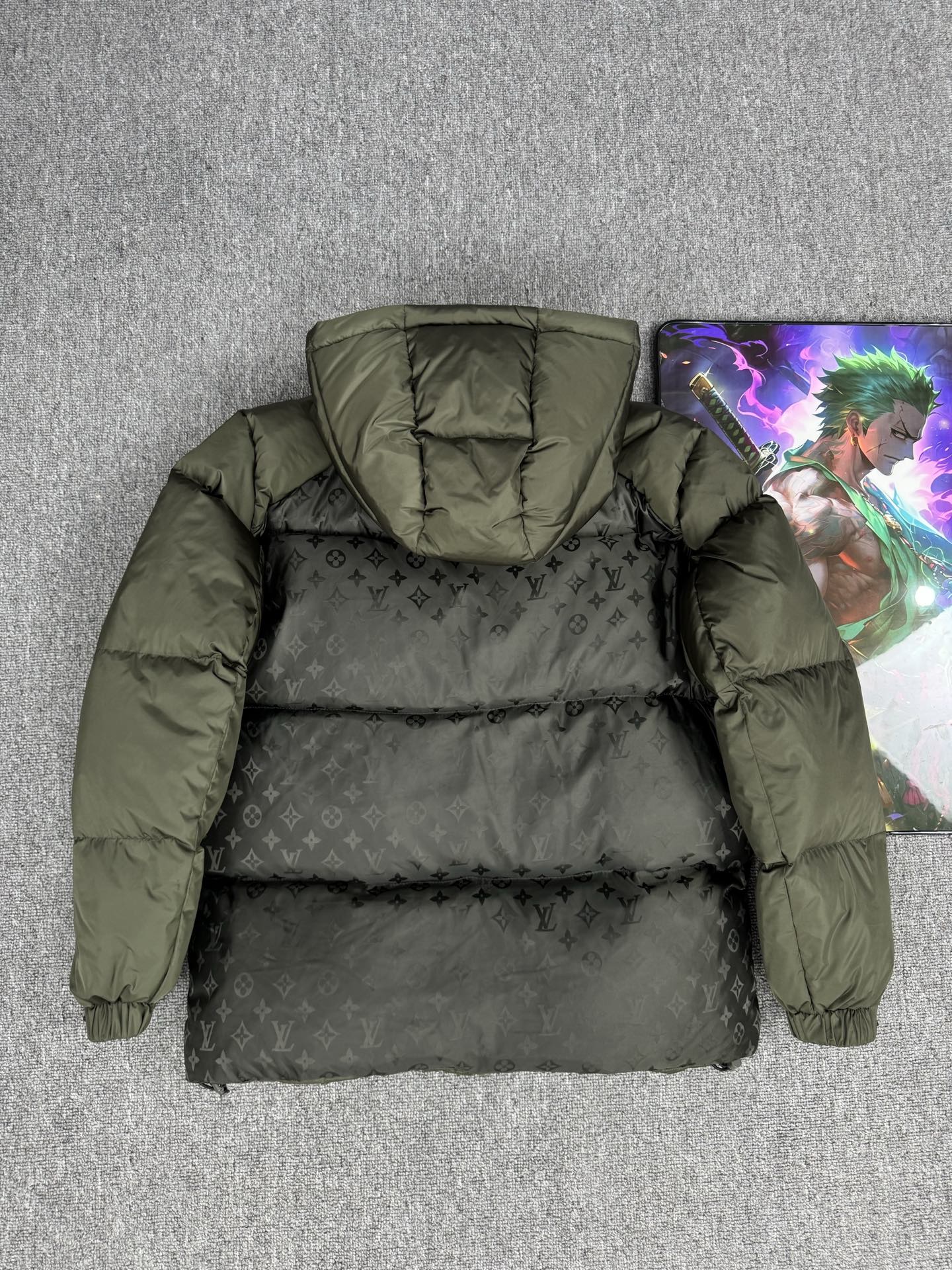 LV 루이비통 후드 다운 패딩 점퍼 자켓 재킷 의류