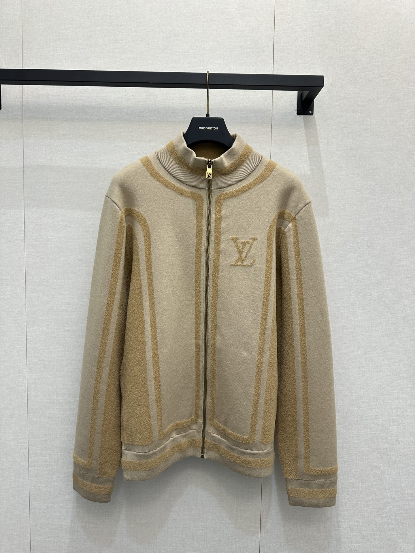 LV 루이비통 그라데이션 스트라이프 집업 니트 자켓 재킷 의류