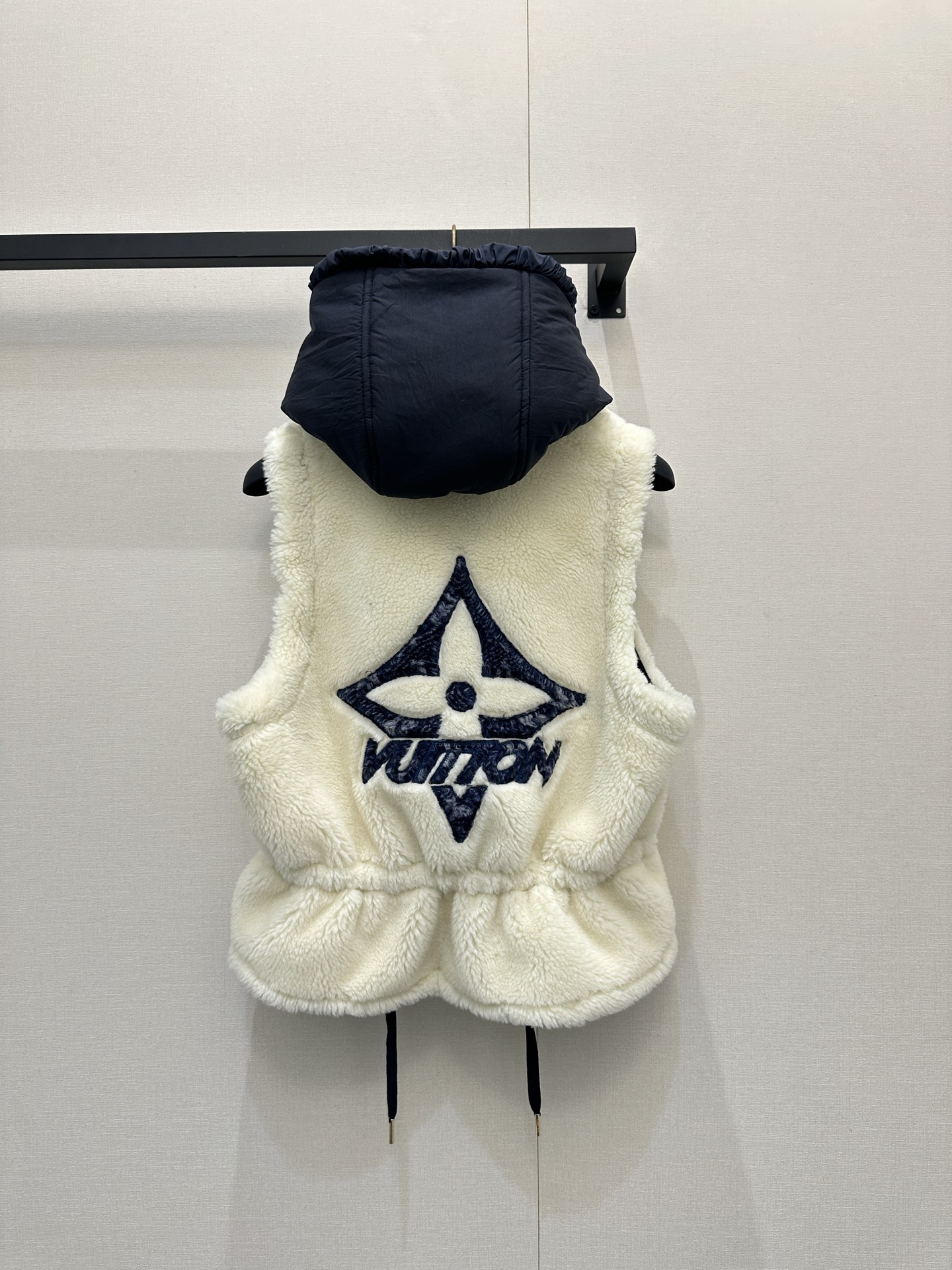 LV 루이비통 25 Ski 시리즈 양모 후드 베스트 조끼 의류