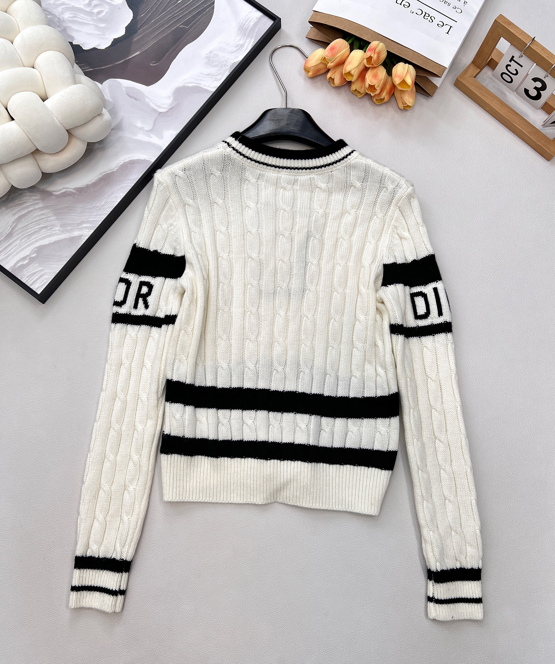 DIOR CD 디올 알파벳 자카드 니트 의류