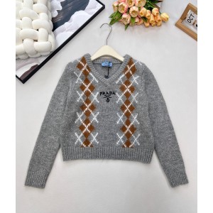 PRADA 프라다 컬러 블록 마름모꼴 자수 V넥 니트 스웨터 의류
