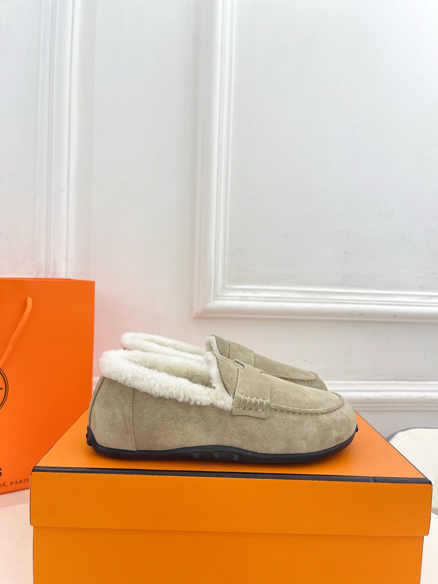 Hermes 에르메스 울 로퍼 신발