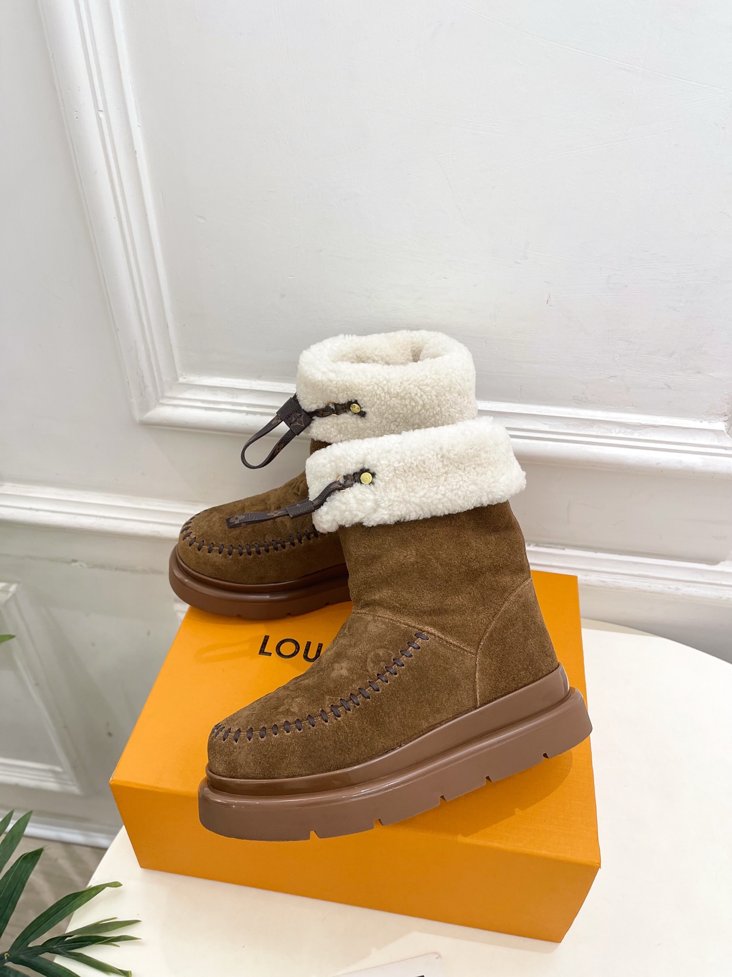 LV 루이비통 Ski 시리즈 CORTINA 앵클 부츠 신발