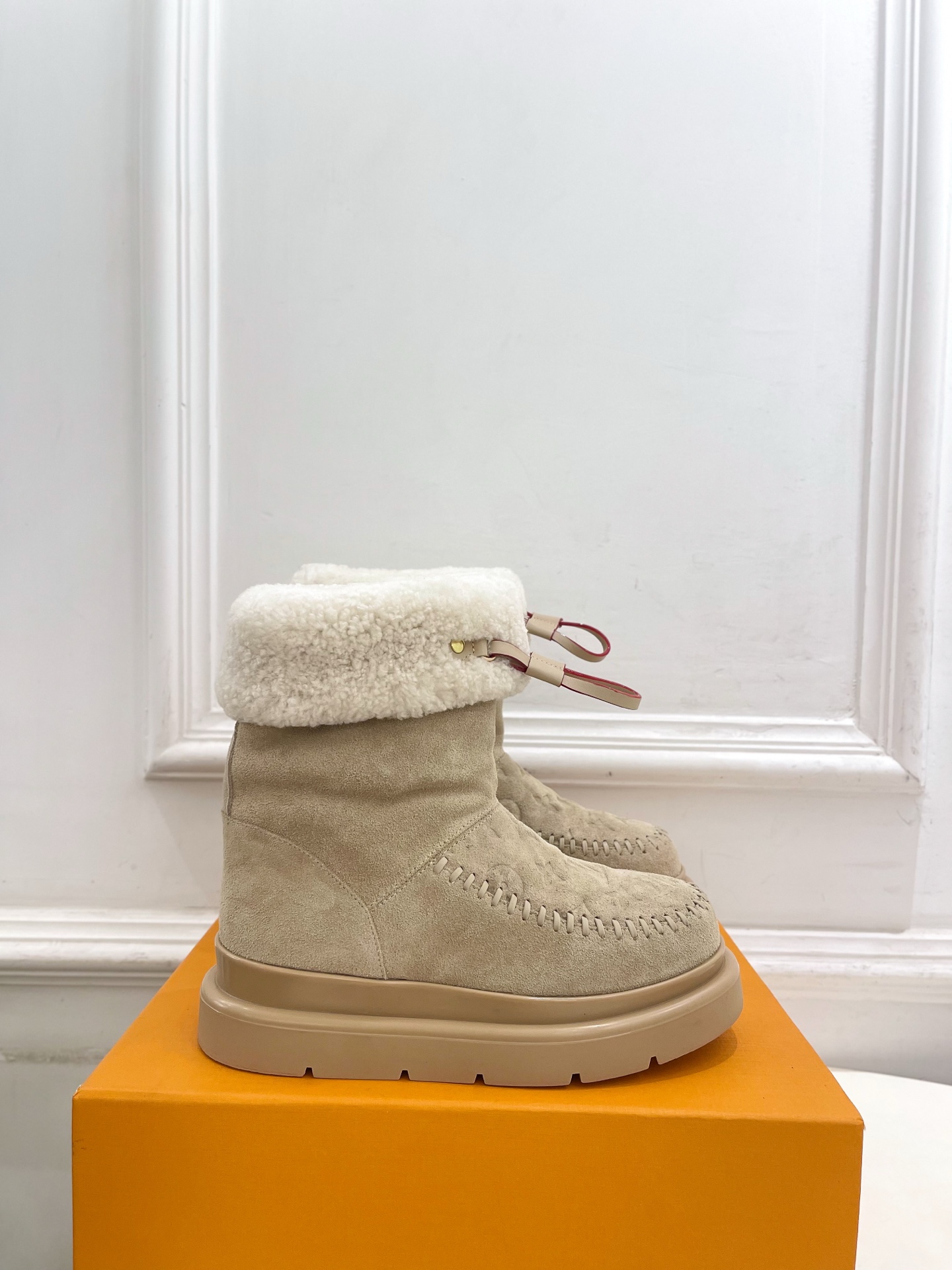 LV 루이비통 Ski 시리즈 CORTINA 앵클 부츠 신발