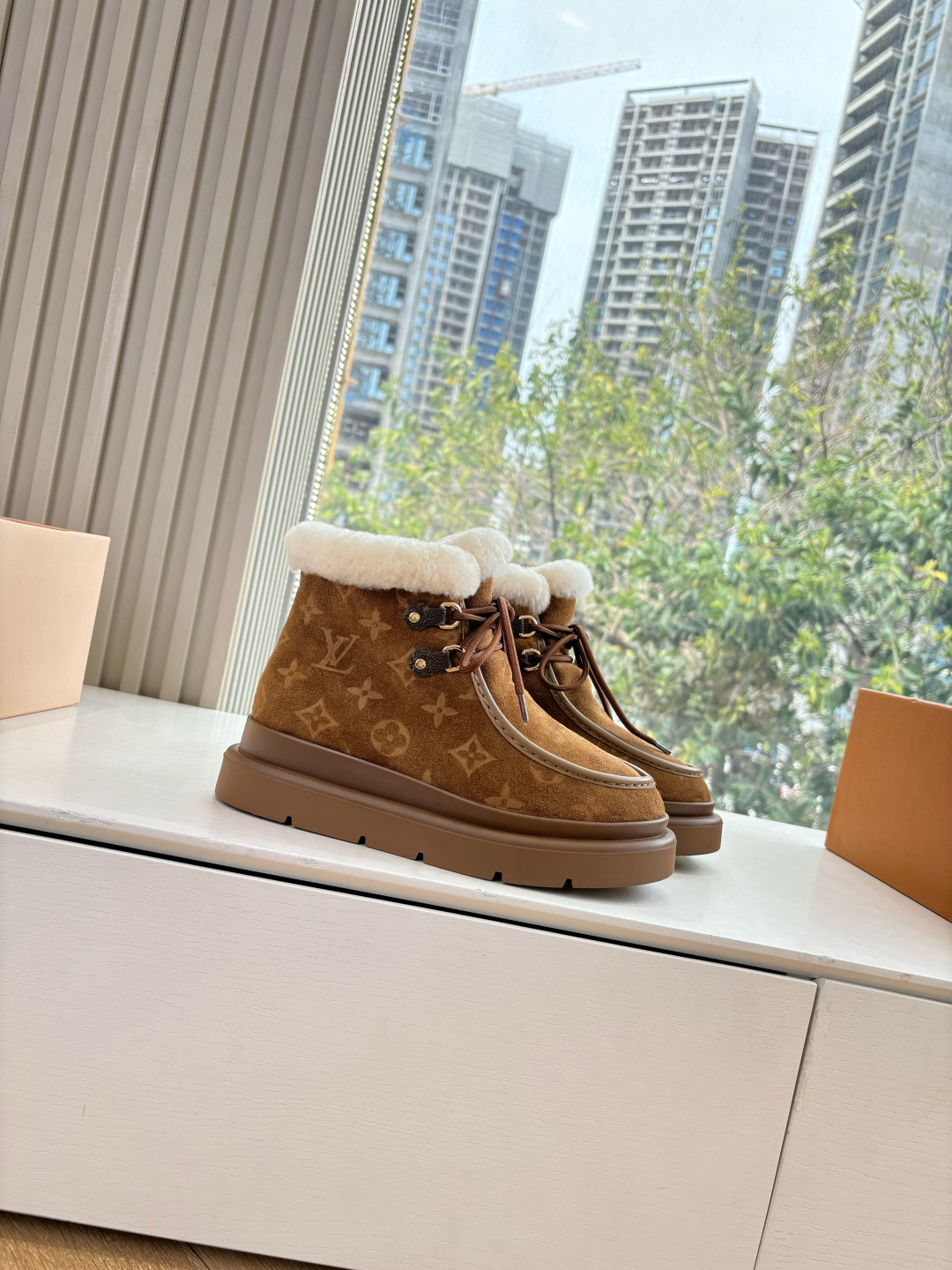 Louis Vuitton LV  루이비통 Archlight 스케이트 부츠/스노우 부츠 신발