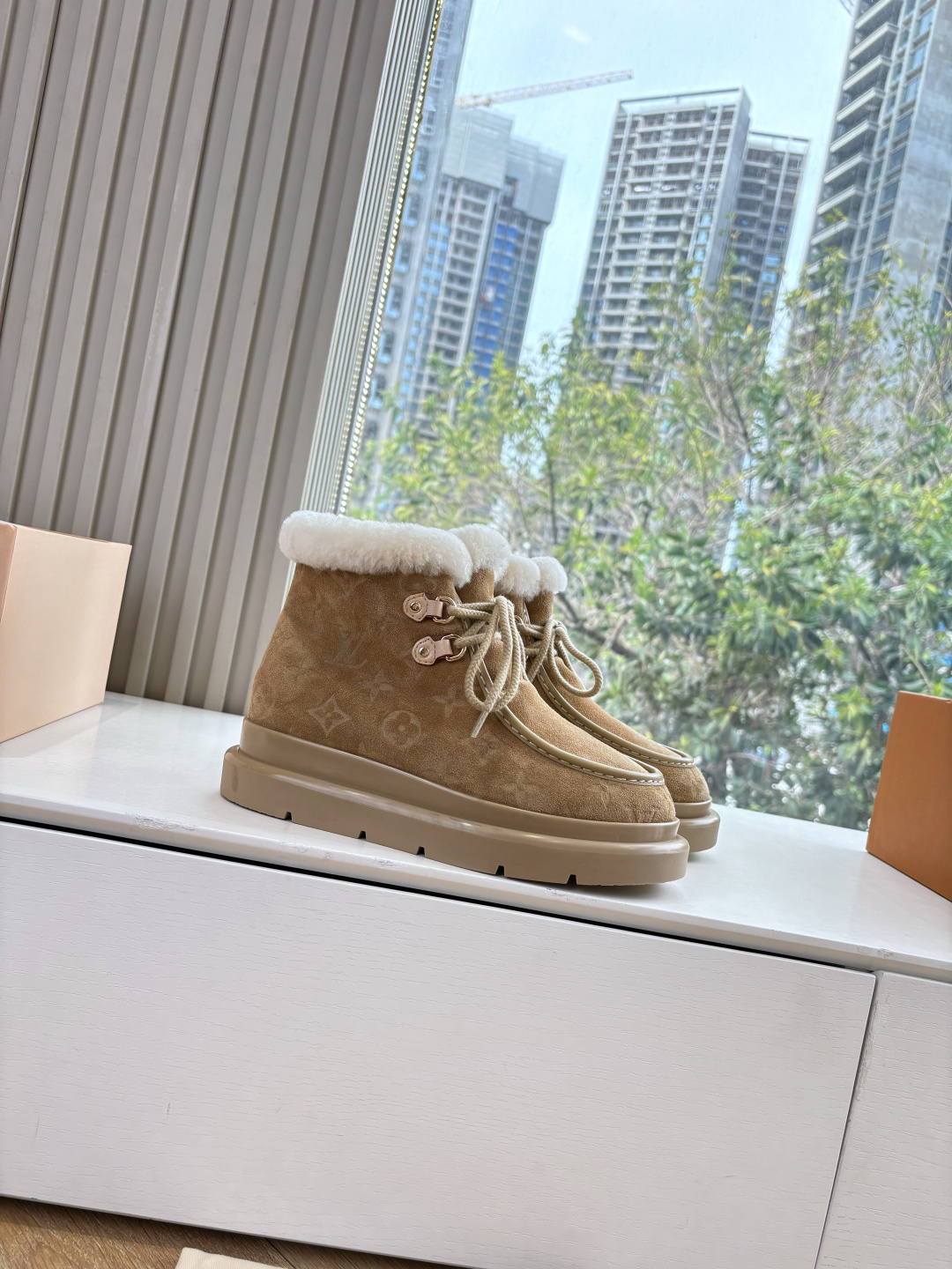 Louis Vuitton LV  루이비통 Archlight 스케이트 부츠/스노우 부츠 신발