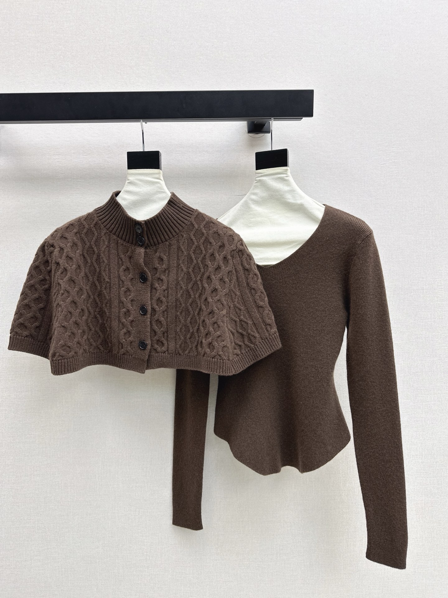 Chanel 샤넬 라운드넥 니트 + 케이프 투피스 세트 의류