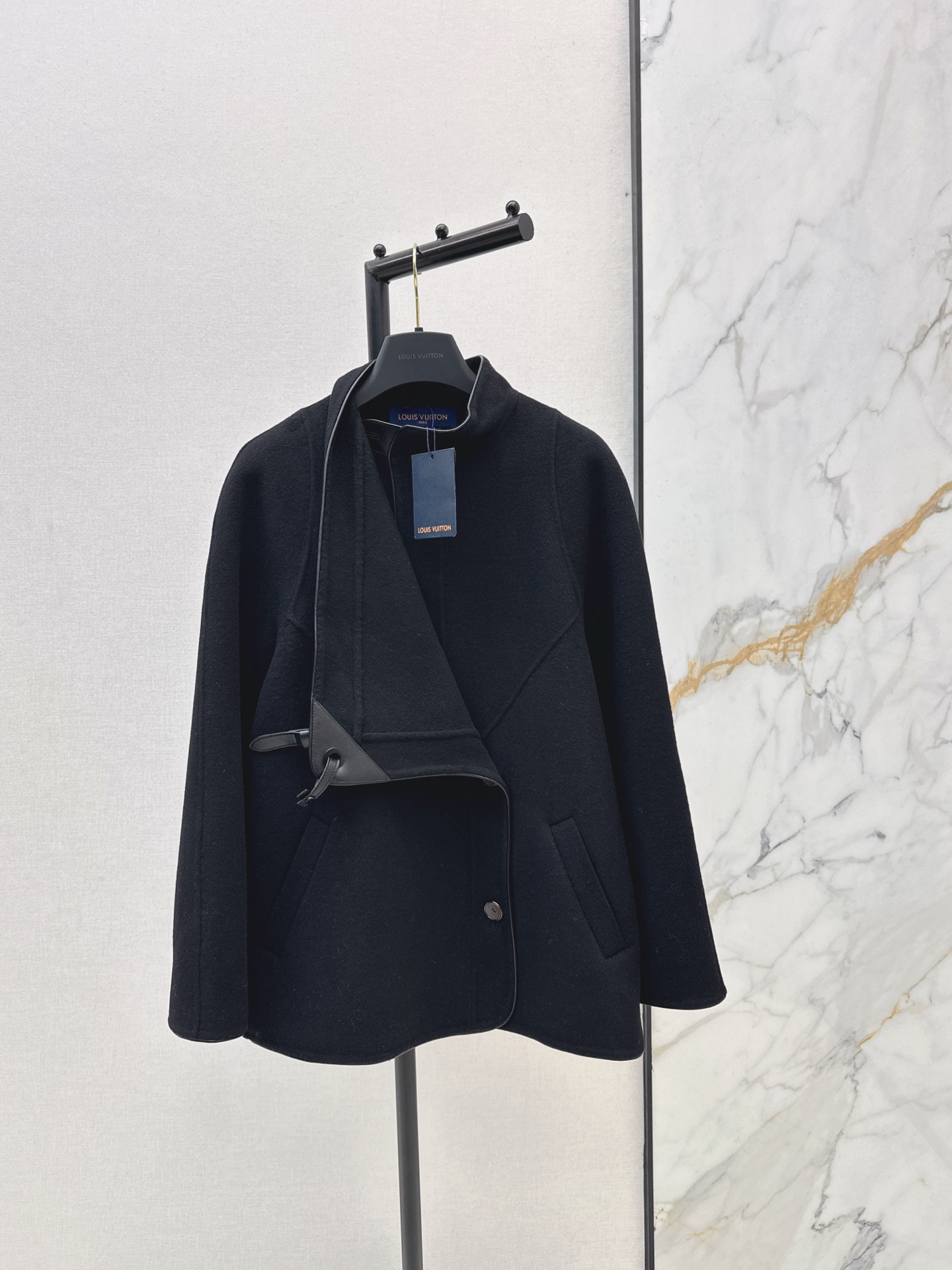 Louis Vuitton LV 루이비통 울 숏 코트 아우터 자켓 재킷 의류