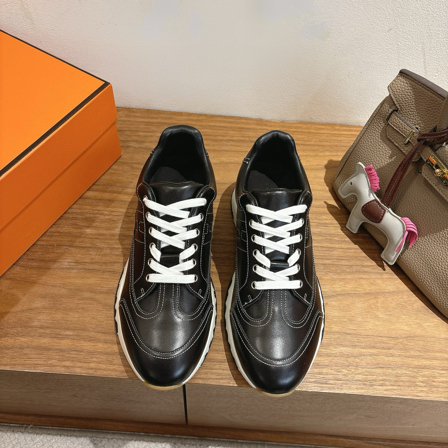 Hermes 에르메스 트레일(Trail) 스니커즈 신발