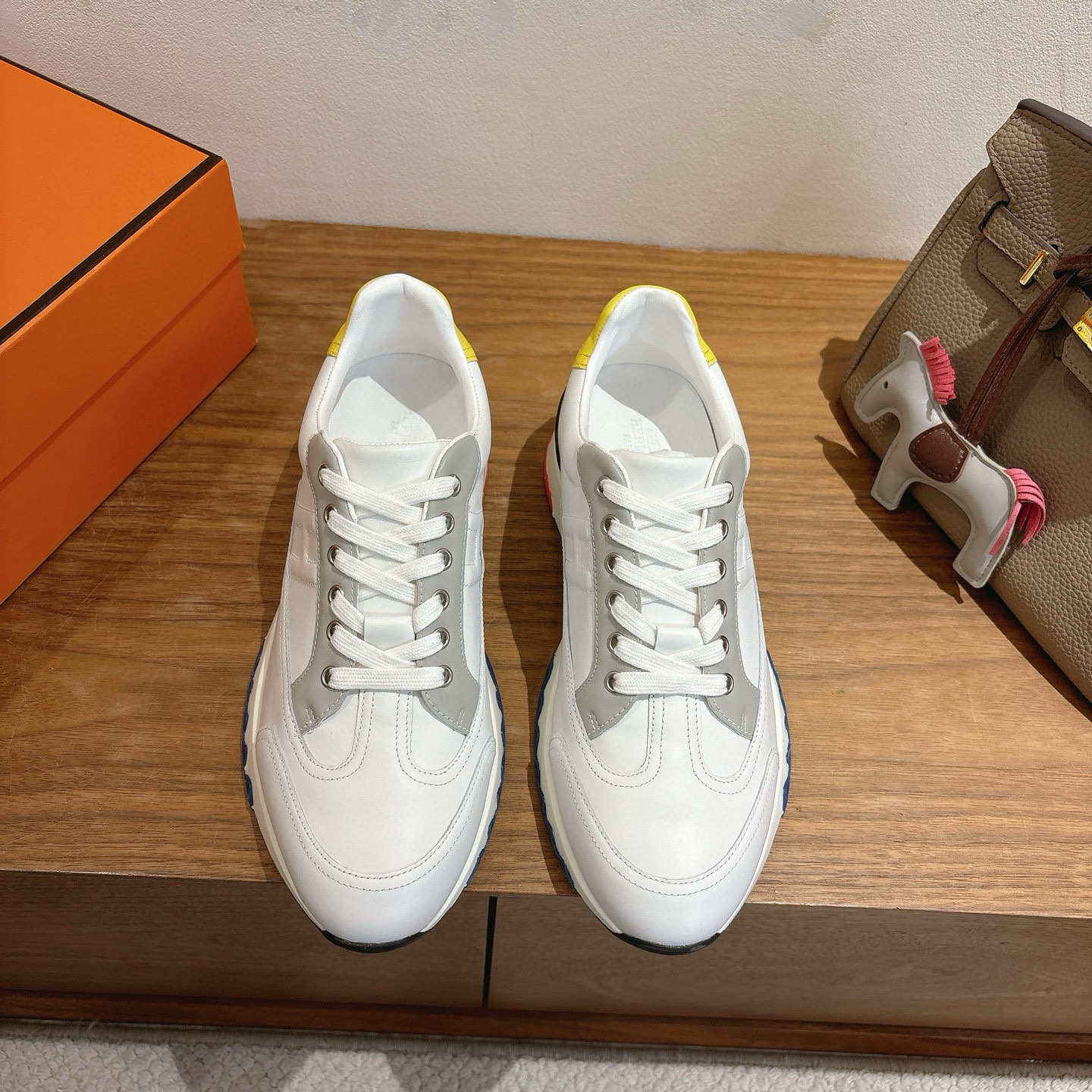 Hermes 에르메스 트레일(Trail) 스니커즈 신발