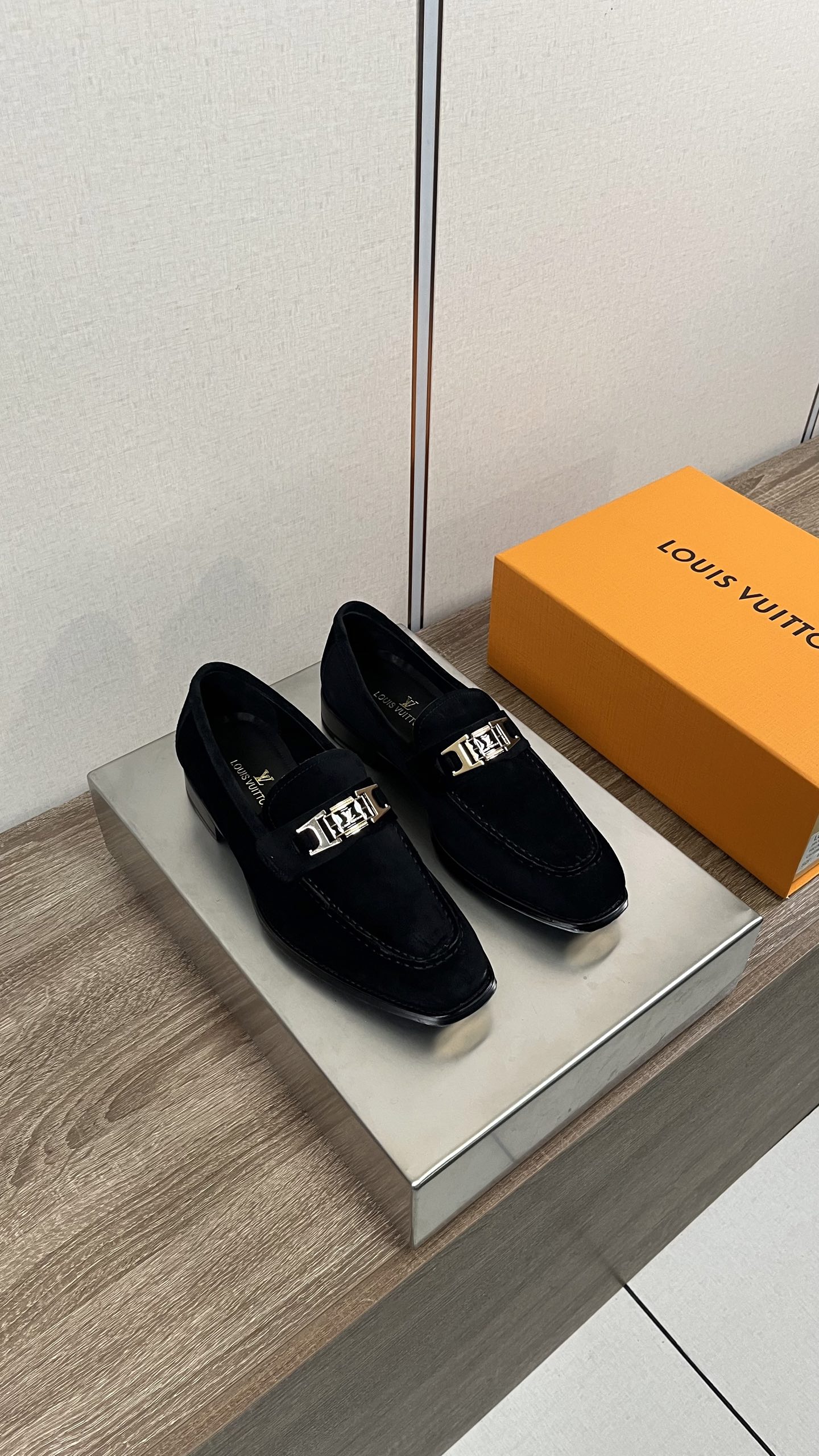 Louis Vuitton LV 루이비통 남성 비즈니스 캐주얼 가죽 구두 신발