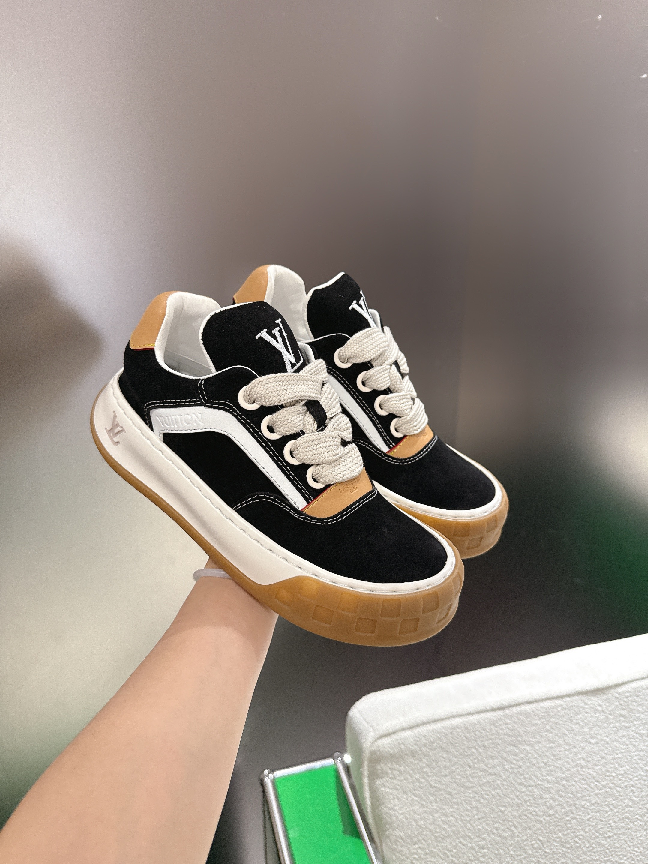 Louis Vuitton LV 루이비통 저먼 트레이너 스니커즈 신발