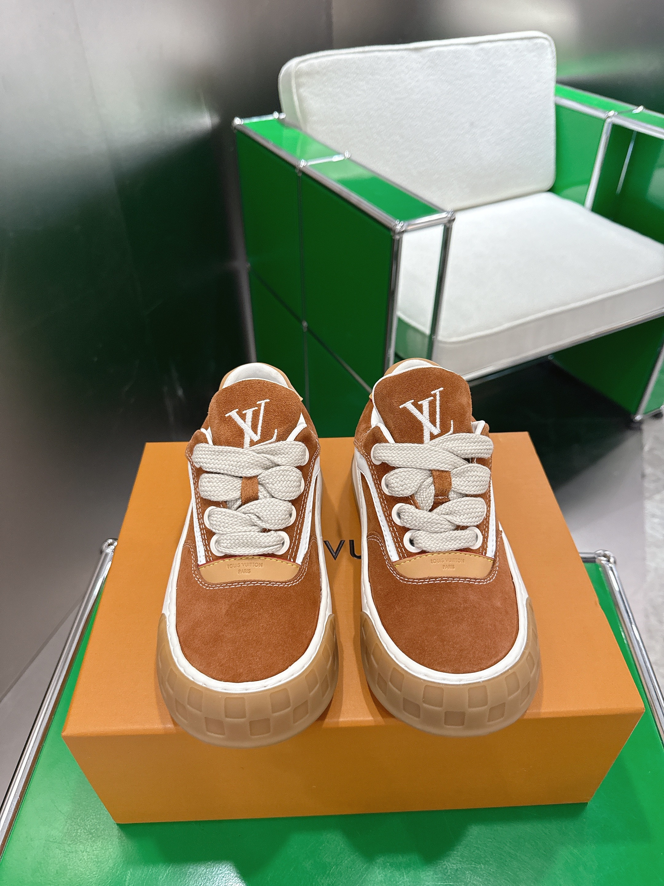 Louis Vuitton LV 루이비통 저먼 트레이너 스니커즈 신발