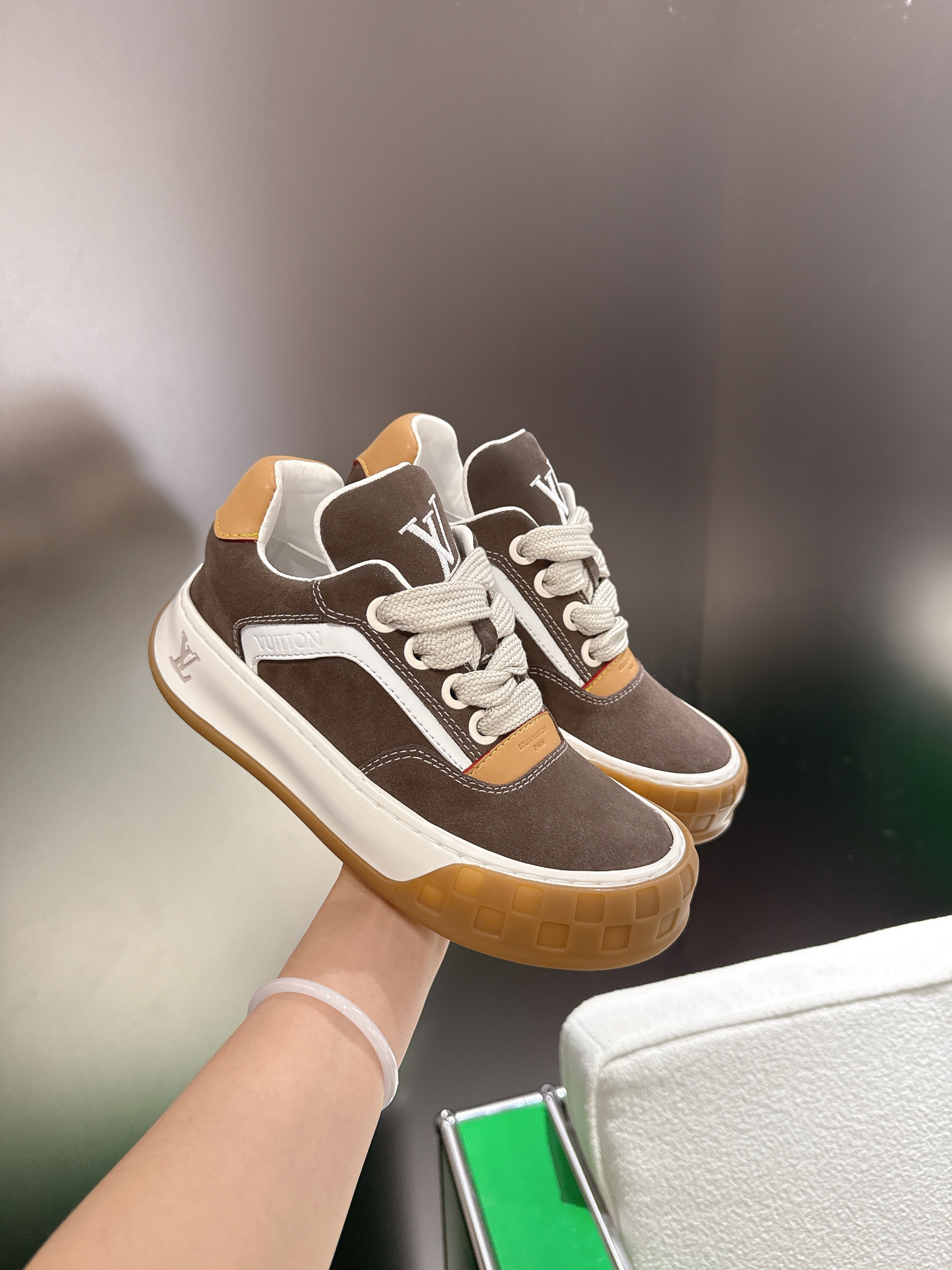 Louis Vuitton LV 루이비통 저먼 트레이너 스니커즈 신발