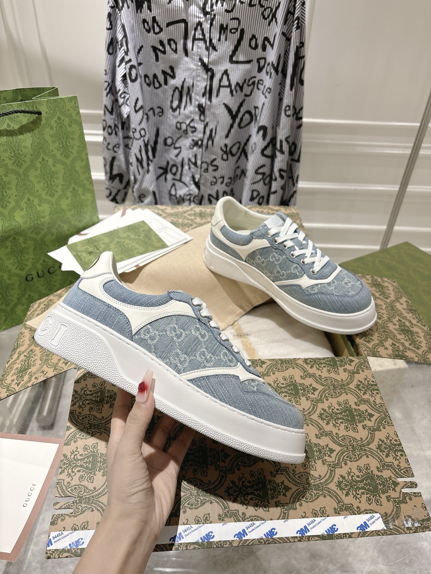 GUCCI 구찌 커플 스니커즈 신발