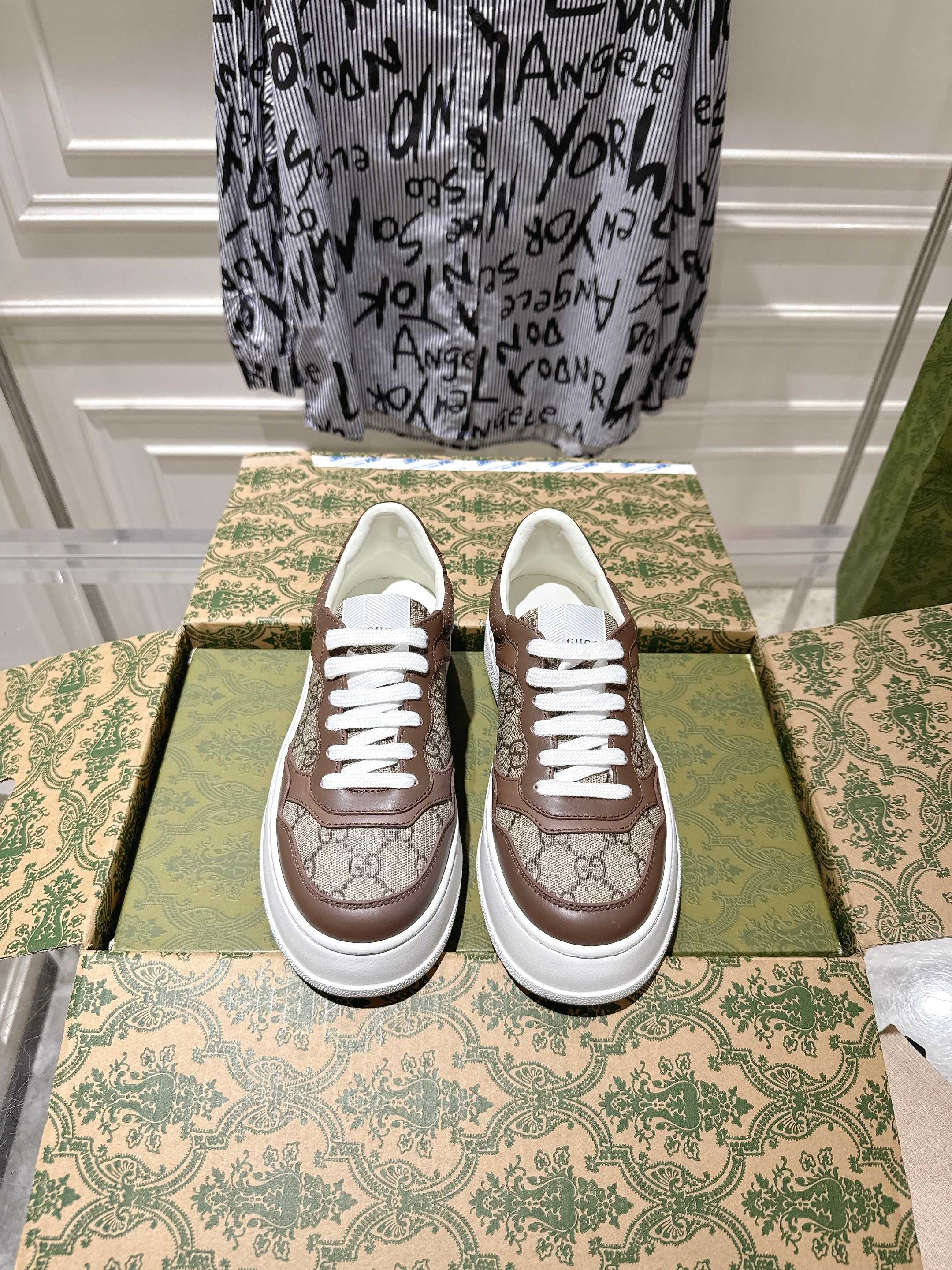 GUCCI 구찌 커플 스니커즈 신발