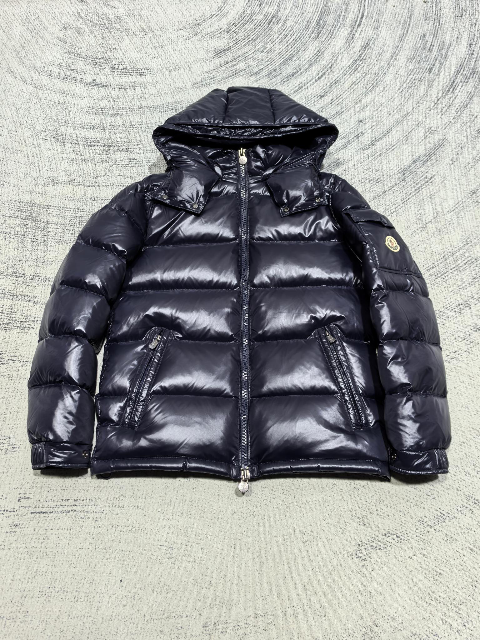 MONCLER 최상급 버전 Maya 몽클레어 몽클레르 남성 숏 다운 자켓 패딩 점퍼 의류