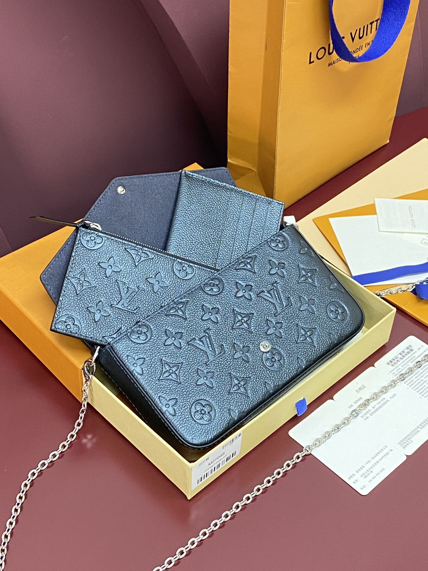 LV 루이비통 M27048 체인백 가방