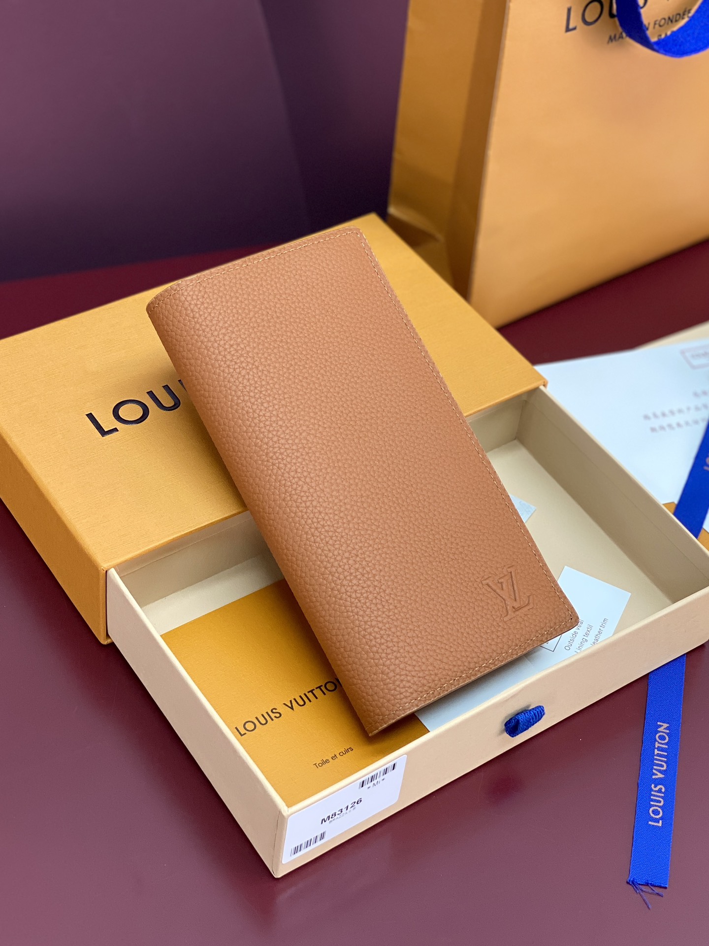 LV 루이비통 M83126 장지갑