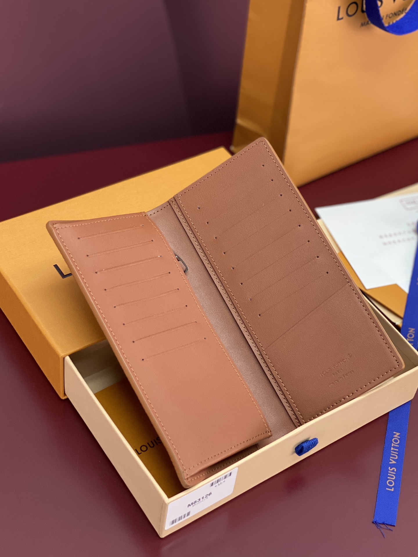 LV 루이비통 M83126 장지갑