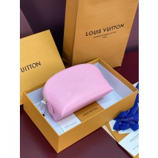 LV 루이비통 M15198 파우치백 가방