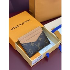LV 루이비통 M14733 카드지갑