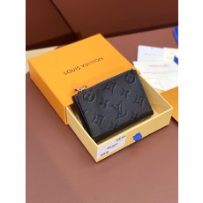 LV 루이비통 M83603 Portefeuil Lisa 카드 지갑 (블랙 엠보싱)