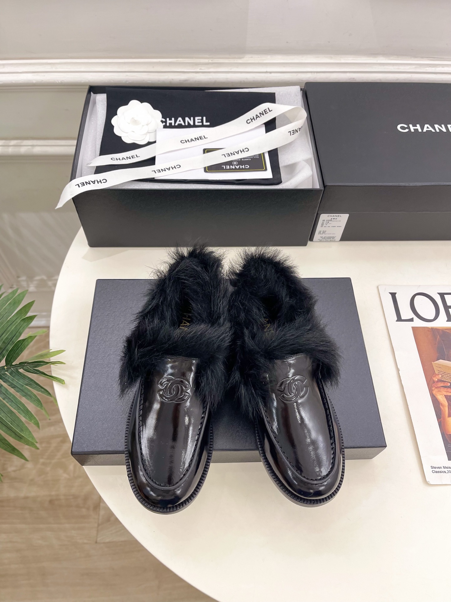 Chanel 샤넬 더블 C 롱헤어 빈티지 로퍼 신발