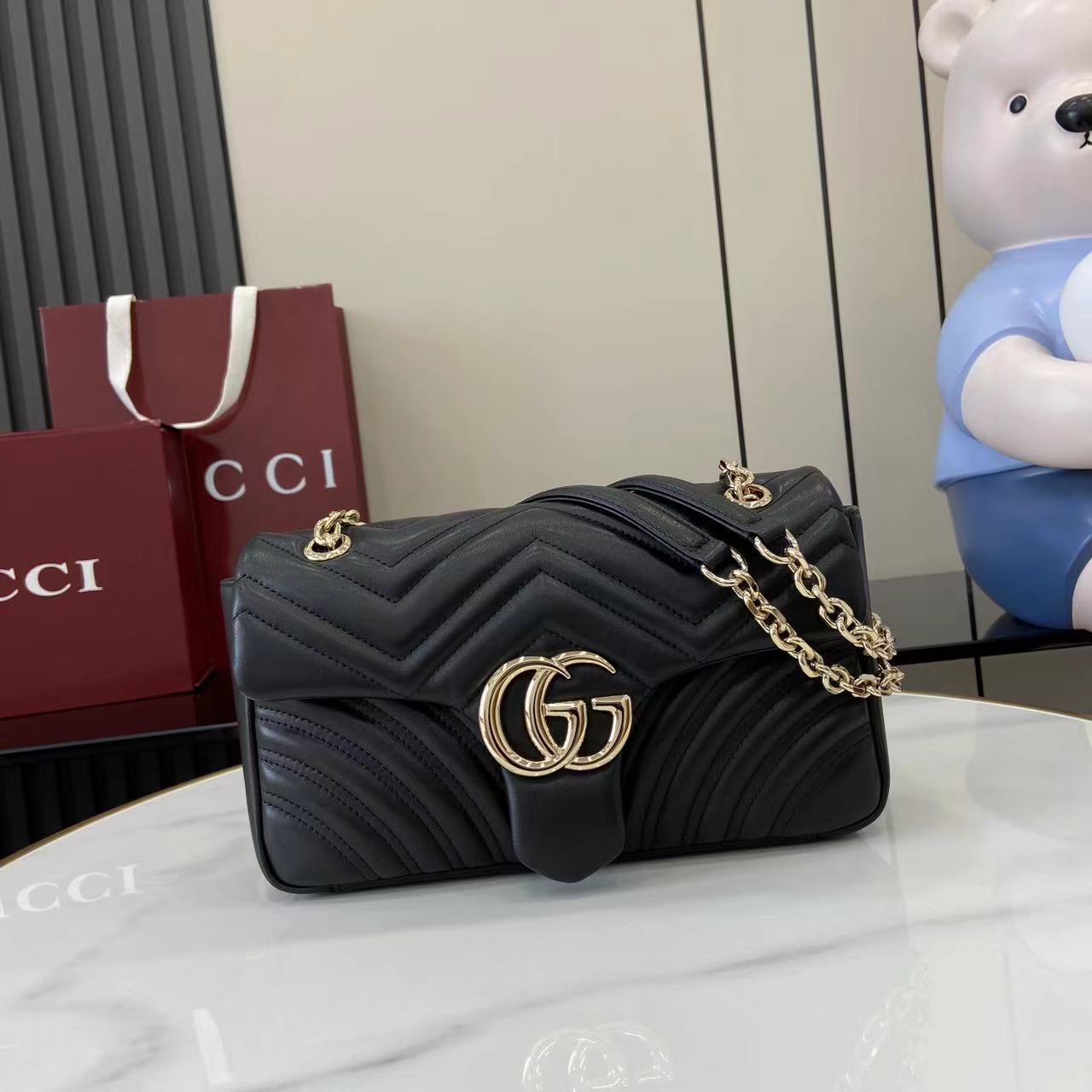 GUCCI 구찌 체인 핸드백 숄더백 가방 라지