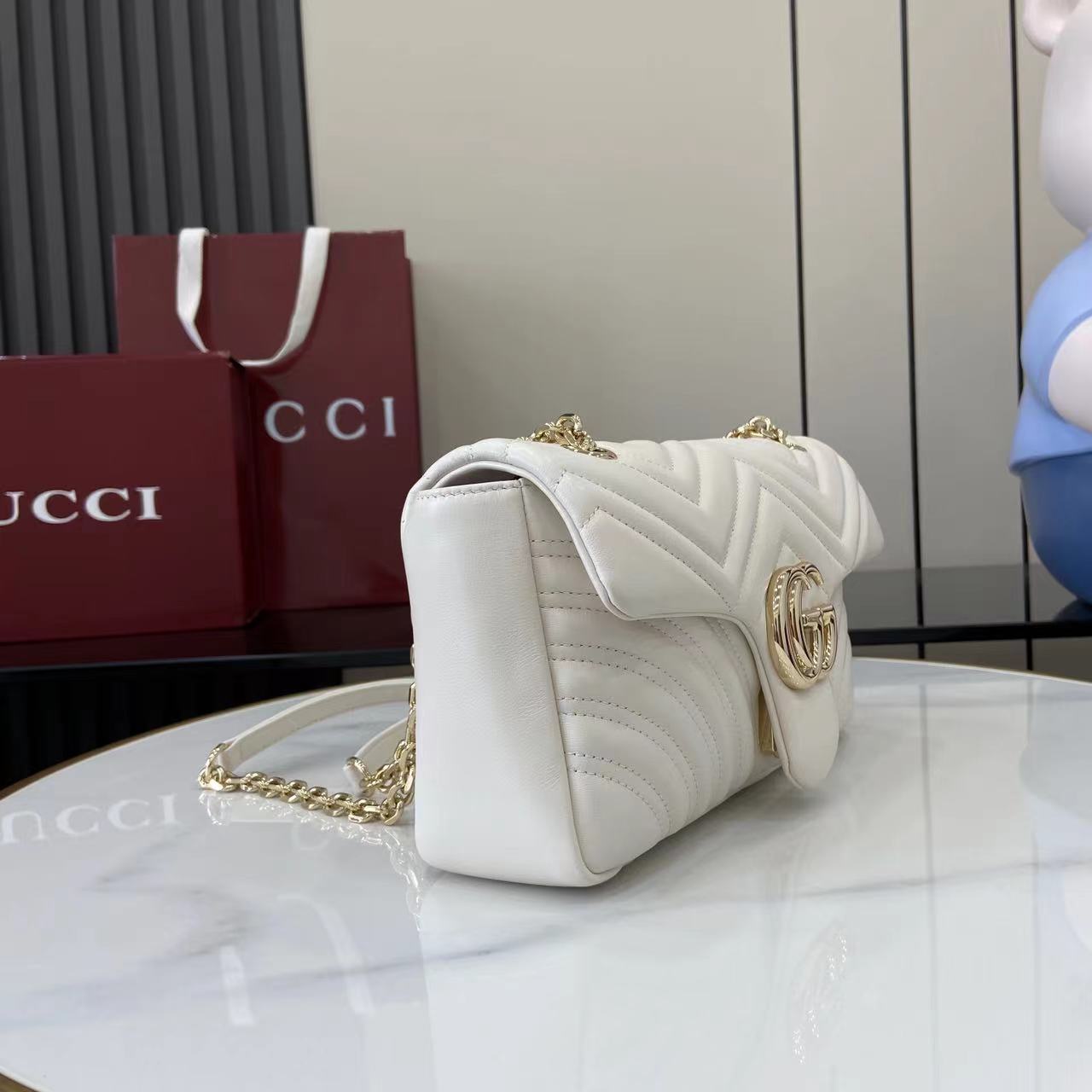 GUCCI 구찌 체인 핸드백 숄더백 가방 라지