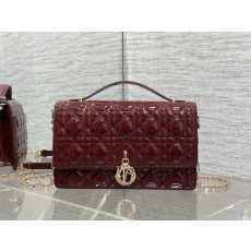 Dior CD 디올 중형 미디움 진주 체인 클러치백 가방