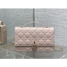 Dior CD 디올 중형 미디움 진주 체인 클러치백 가방