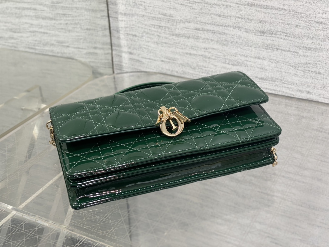 Dior CD 디올 진주 체인 클러치백 가방 스몰