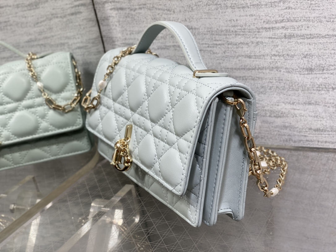 Dior CD 디올 진주 체인 클러치백 가방 스몰