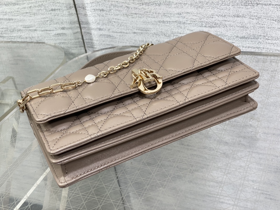Dior CD 디올 진주 체인 클러치백 가방 스몰
