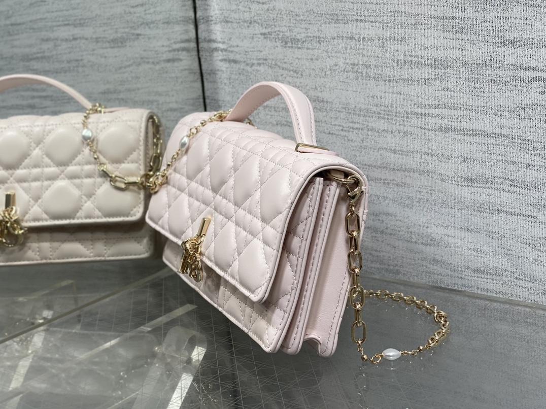 Dior CD 디올 진주 체인 클러치백 가방 스몰