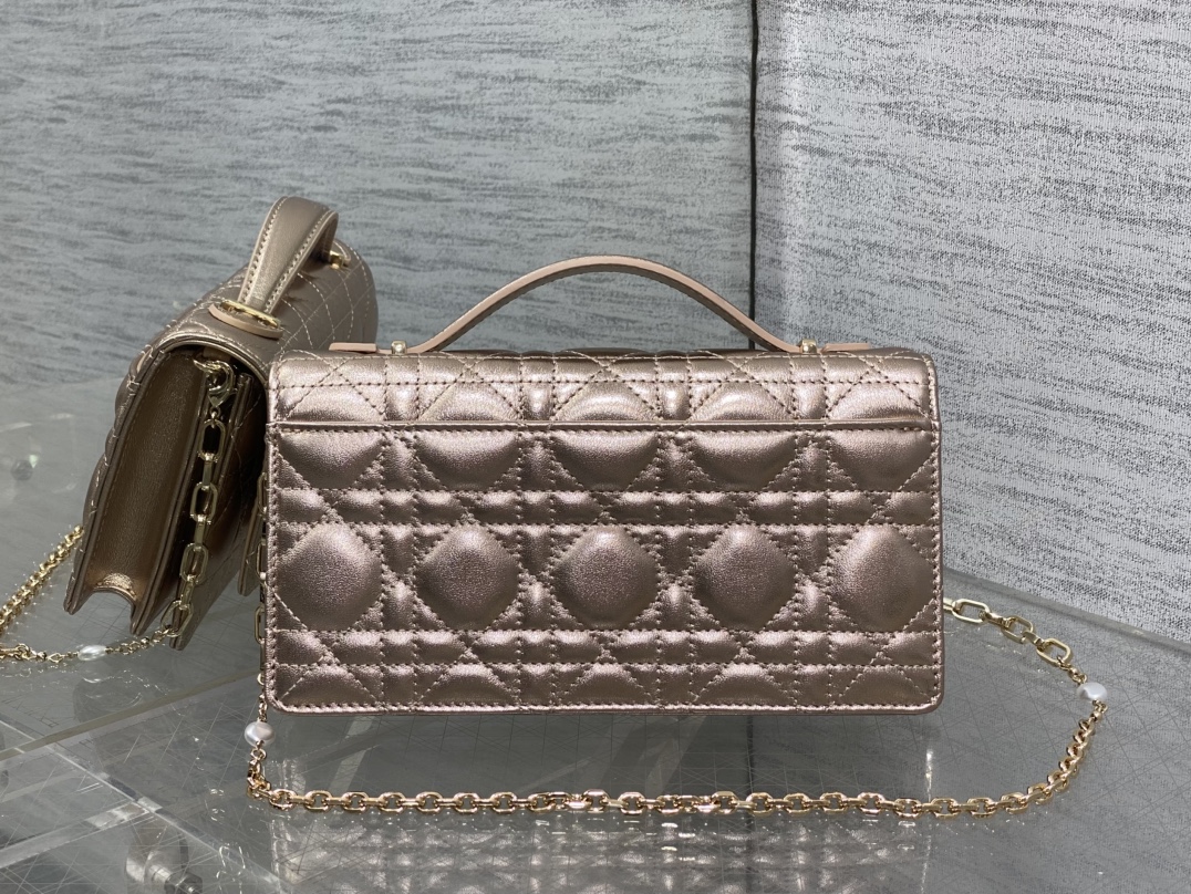 Dior CD 디올 진주 체인 클러치백 가방 스몰