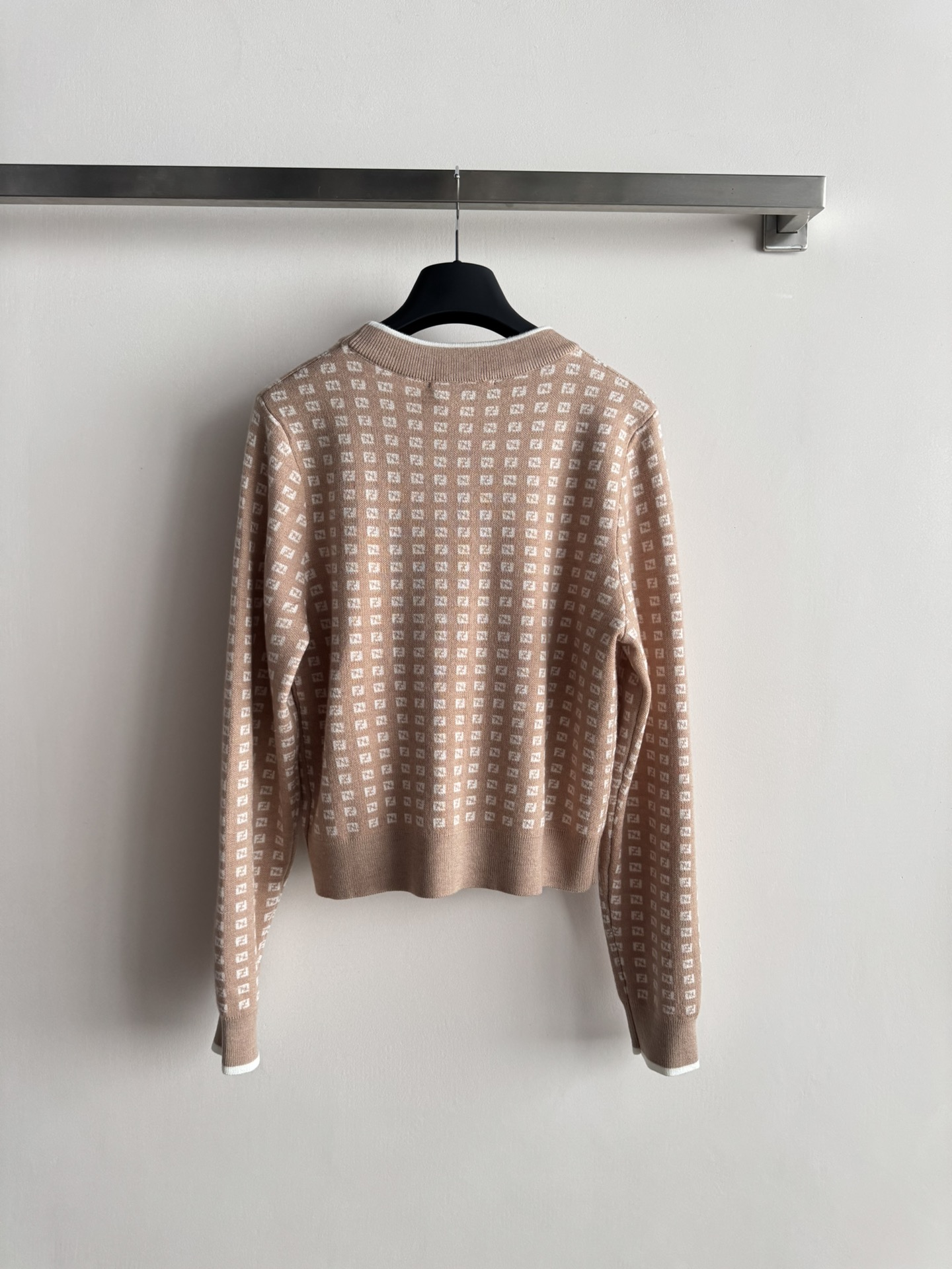 FENDI 펜디 니트 풀오버 의류