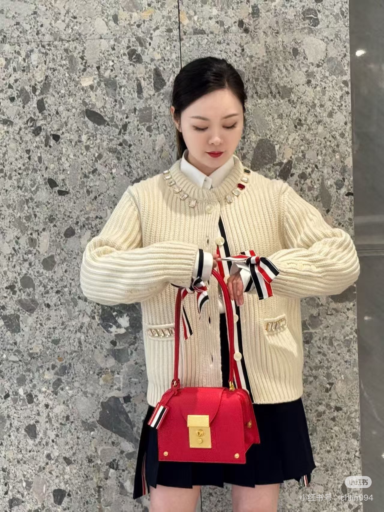 THOM BROWN TB 톰브라운 큐빅 장식 가디건 의류